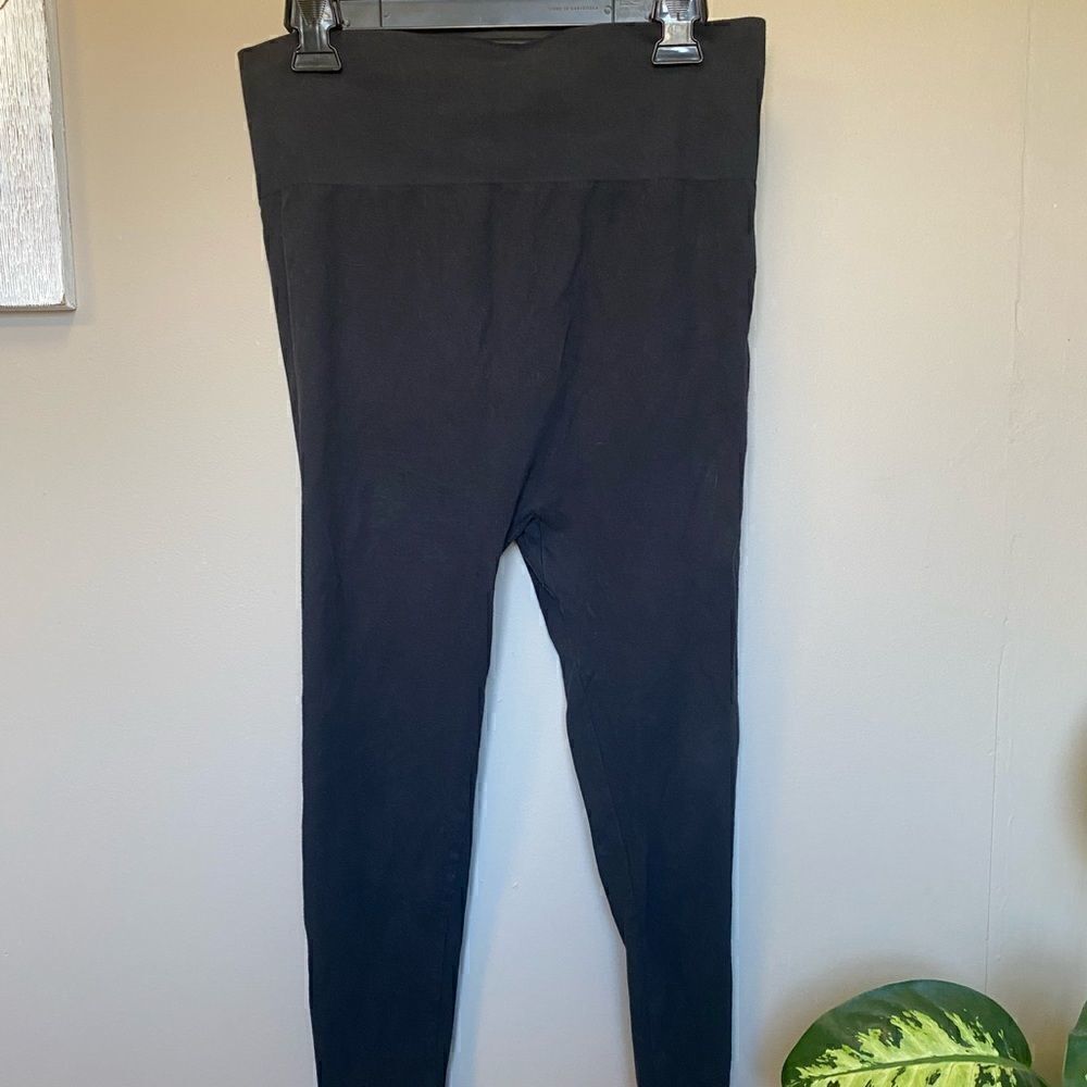 Lark & Gray Maternity Black Leggings